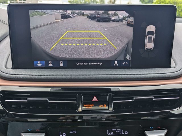 Used 2025  Acura Technology Package image 22