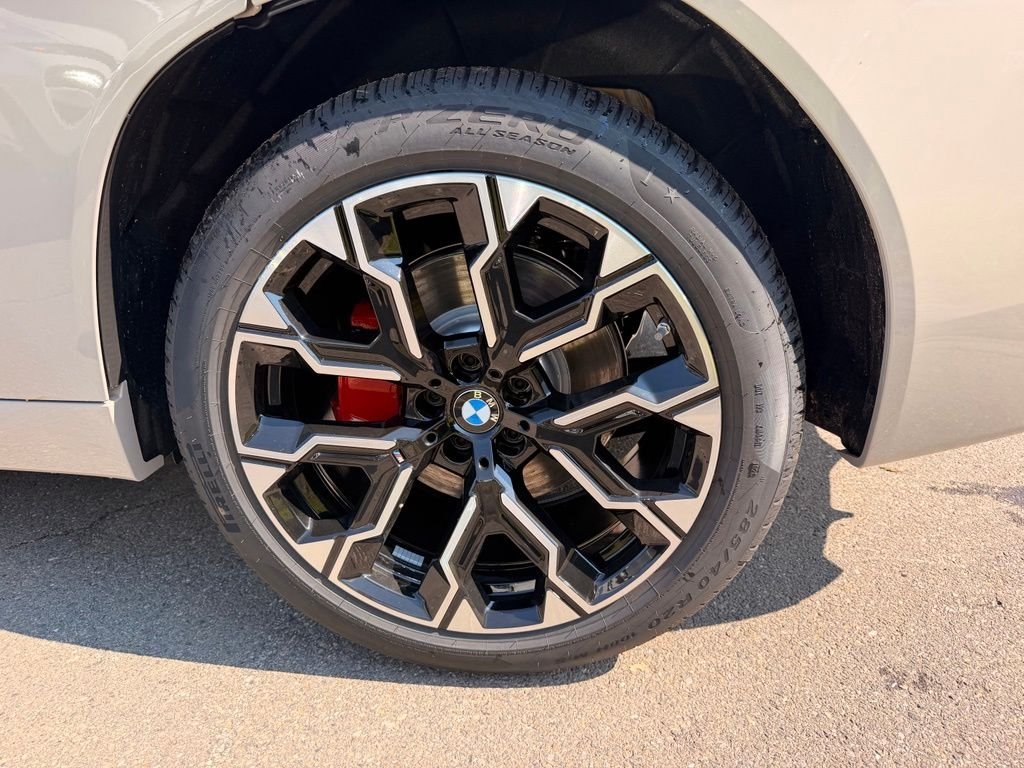 New 2026 Dune Grey Metallic BMW 30 xDrive image 5