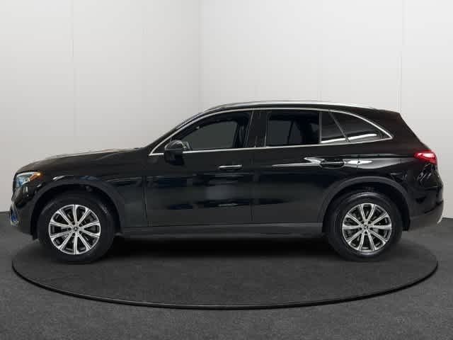 Certified Used 2026 Black Mercedes-Benz GLC 300 image 3