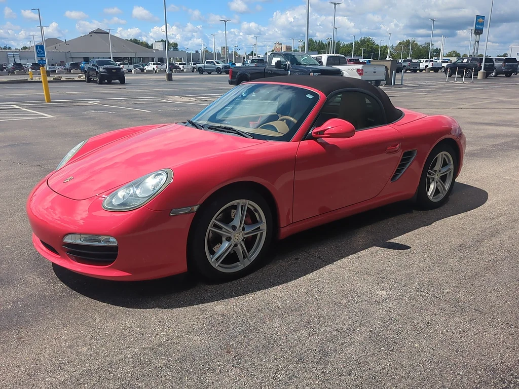 Used 2009 Guards Red PORSCHE S image 5