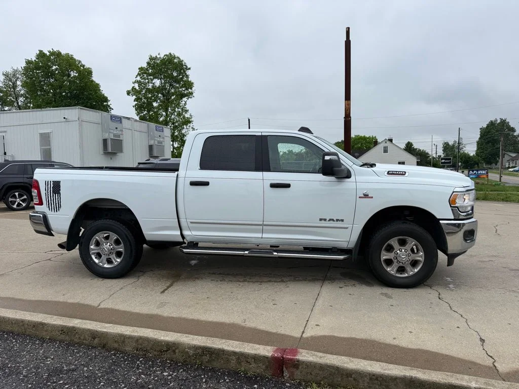Used 2024 White Ram Big Horn image 5