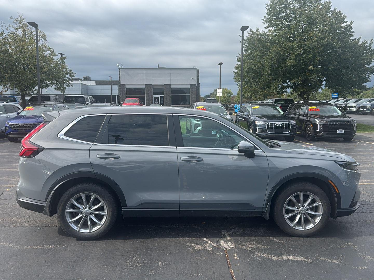 Used 2023 Urban Gray Pearl Honda EX-L image 9