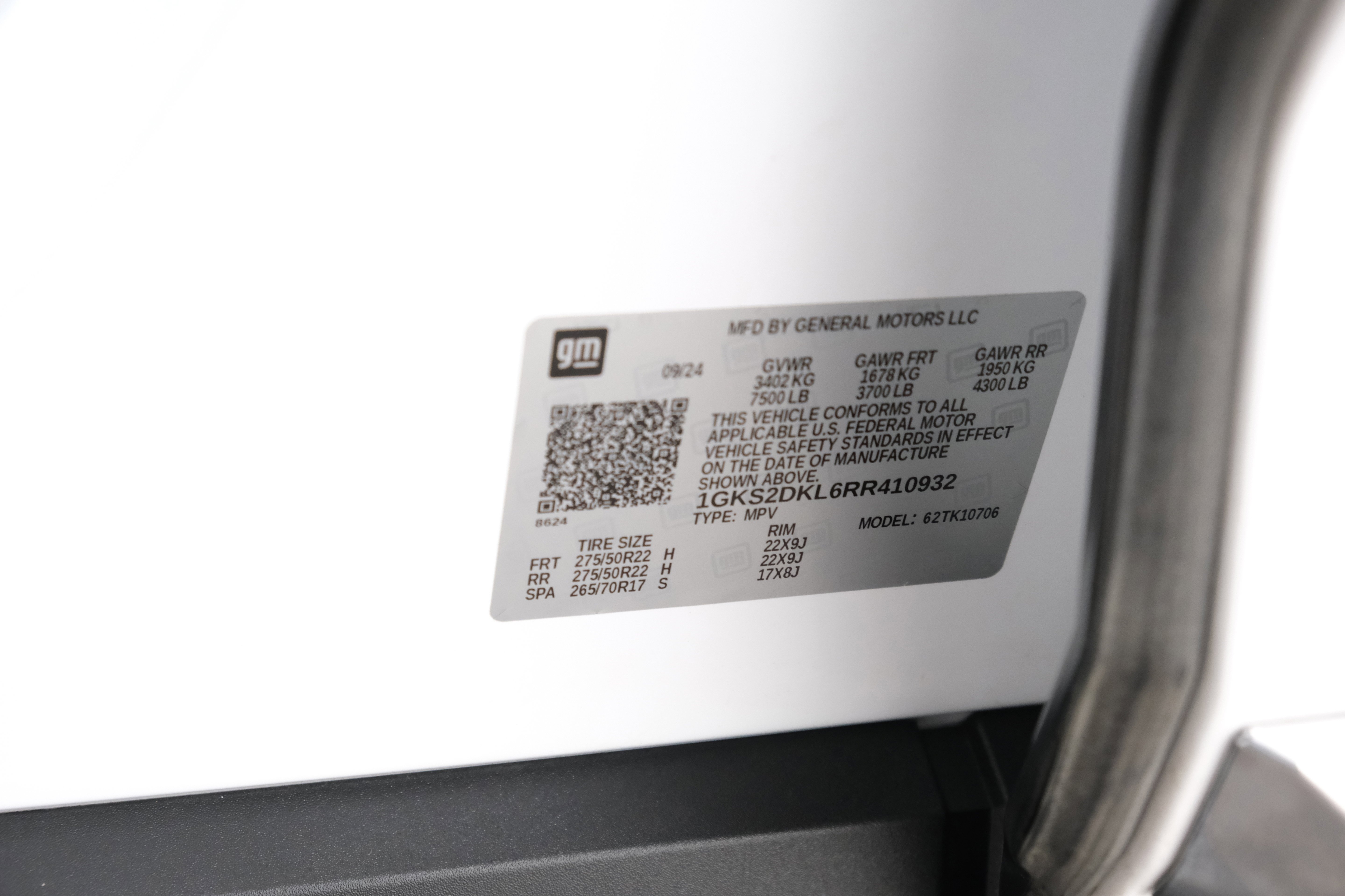 2024 GMC Yukon Denali - Photo 32