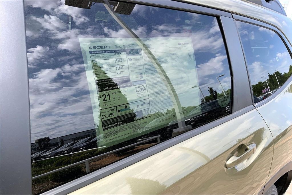 New 2026 AUTUMN GREEN METALLIC Subaru Onyx Edition Touring 7-Passenger image 14