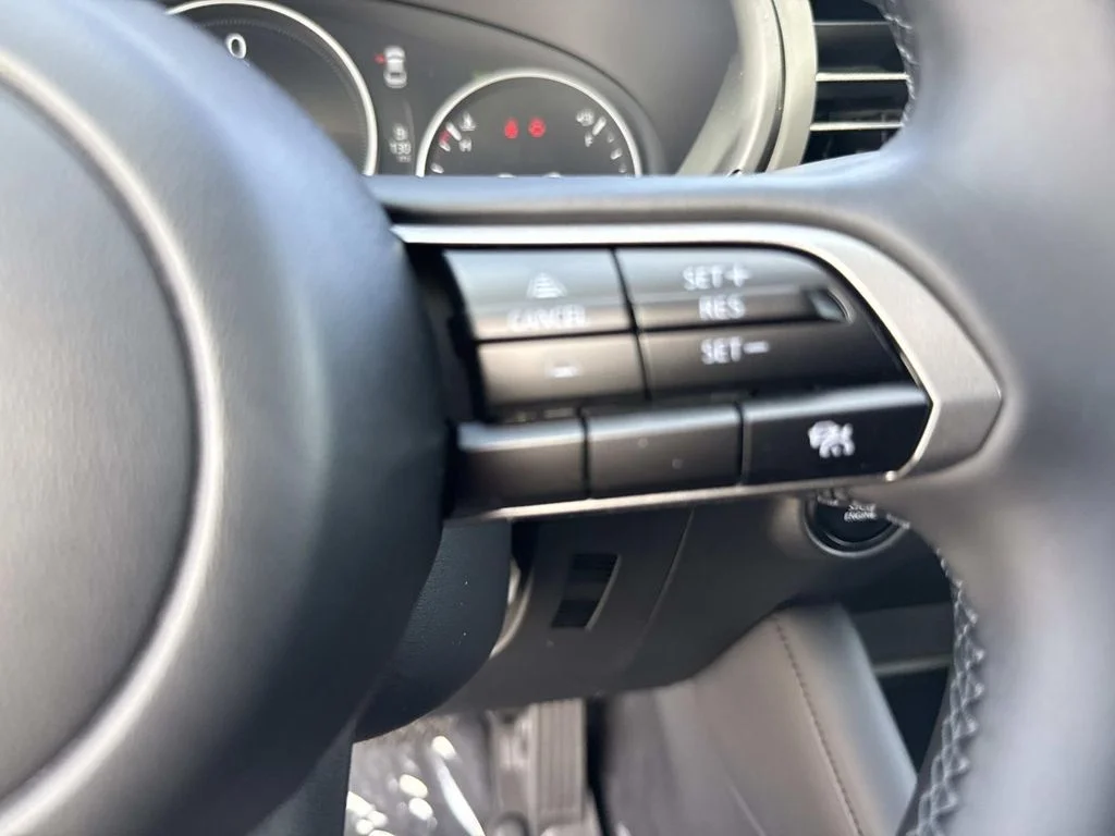 New 2026 Jet Black Mica Mazda 2.5 S Preferred image 39