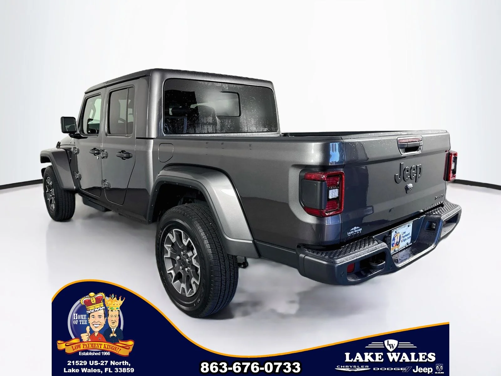 New 2026 Granite Crystal Metallic Clearcoat Jeep  image 5