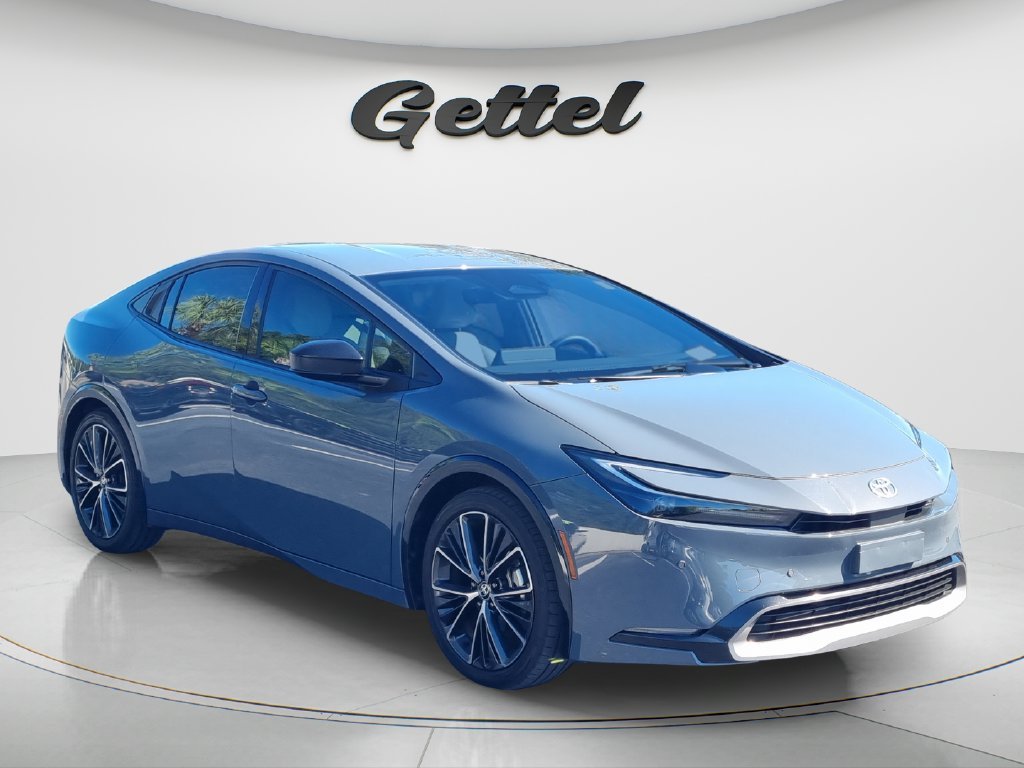 Used 2024 Gray Toyota XLE image 2