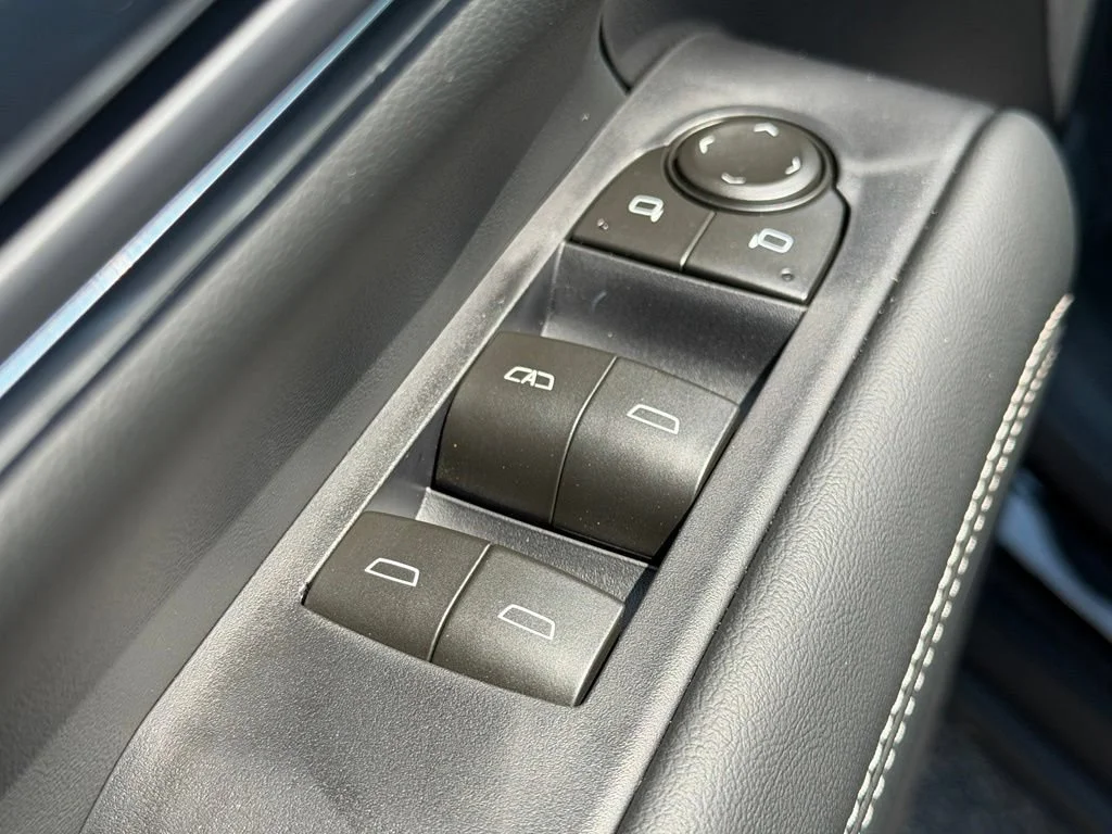 New 2026 Ebony Twilight Metallic GMC Elevation image 18