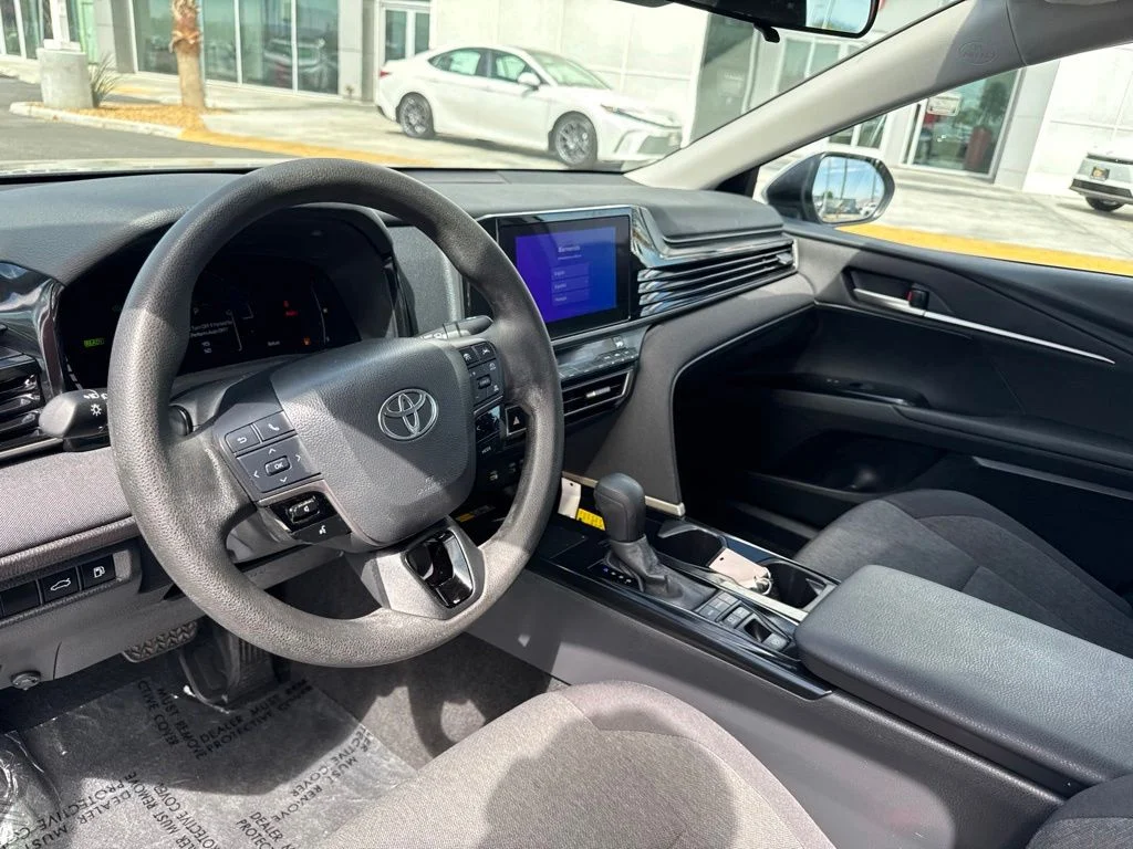 Used 2025 Silver Toyota LE image 15
