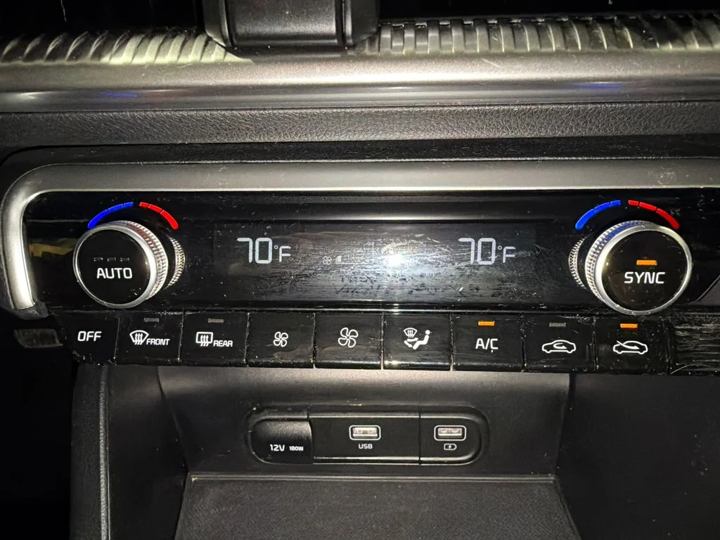 Used 2024 Sapphire Blue Kia GT-Line image 31