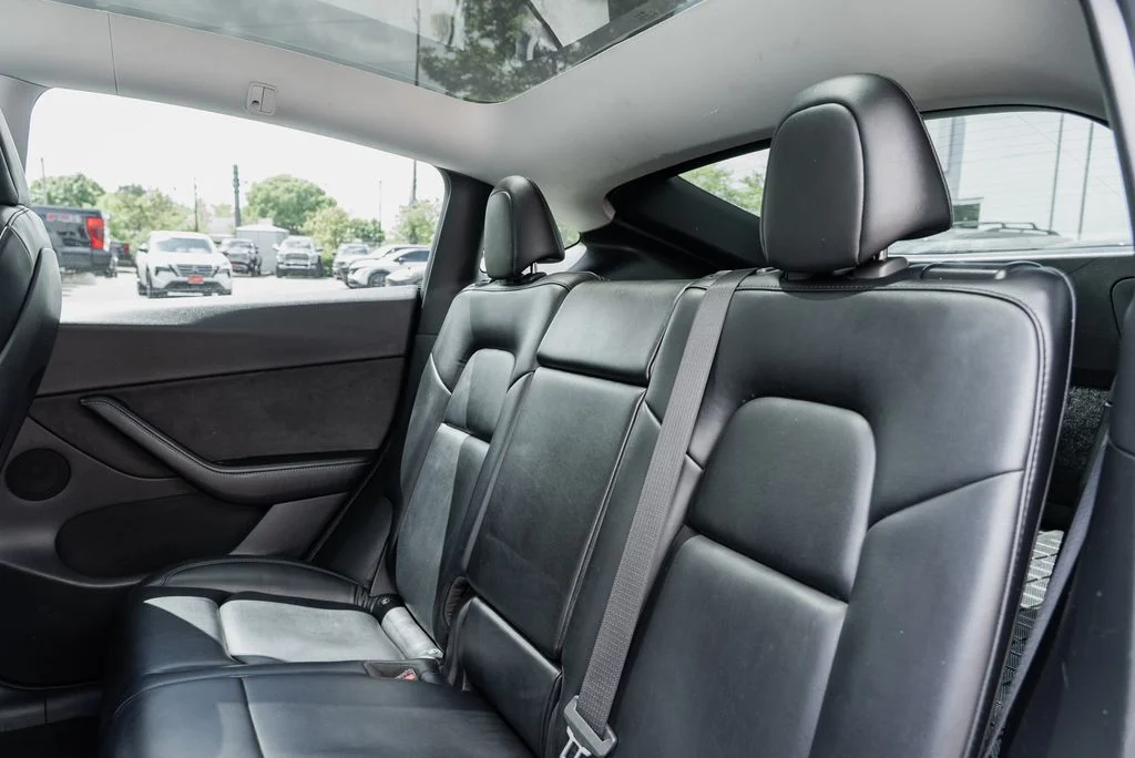 Used 2022 Gray Tesla Performance image 18