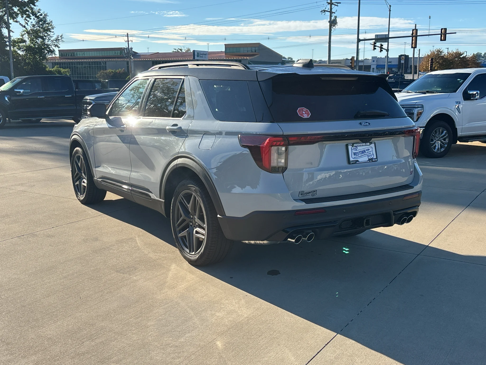 New 2027 Avalanche Gray Ford ST image 8