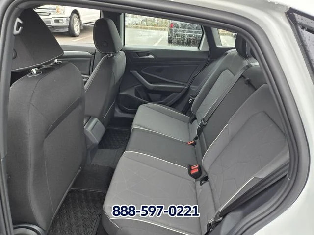 2026 Volkswagen Jetta Sport - Photo 8
