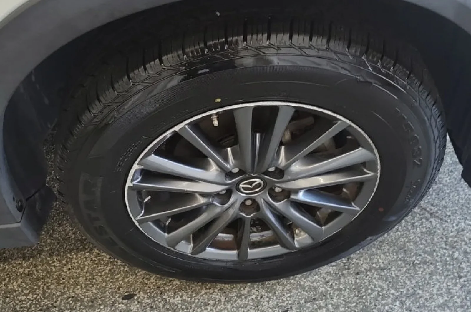Used 2019 Snowflake White Pearl Mica Mazda Sport image 5