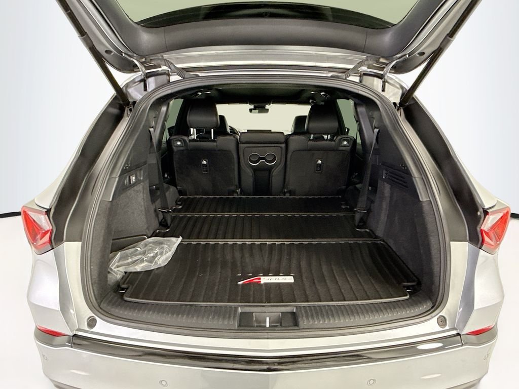 Used 2023 Lunar Silver Metallic Acura A-Spec image 27