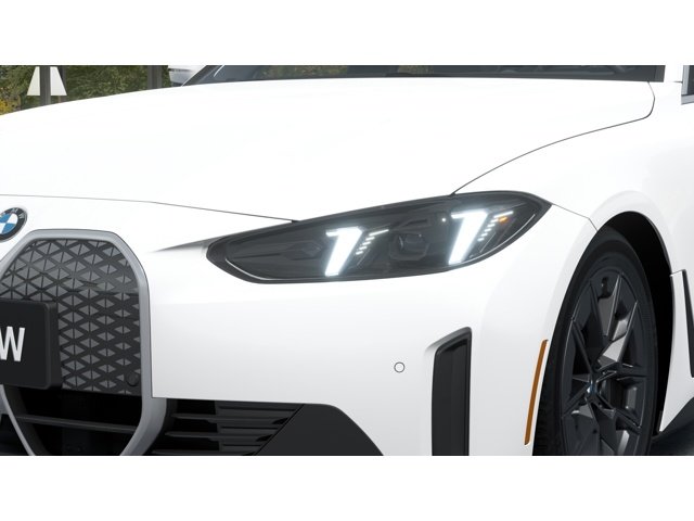 New 2026 Alpine White BMW i4 image 6