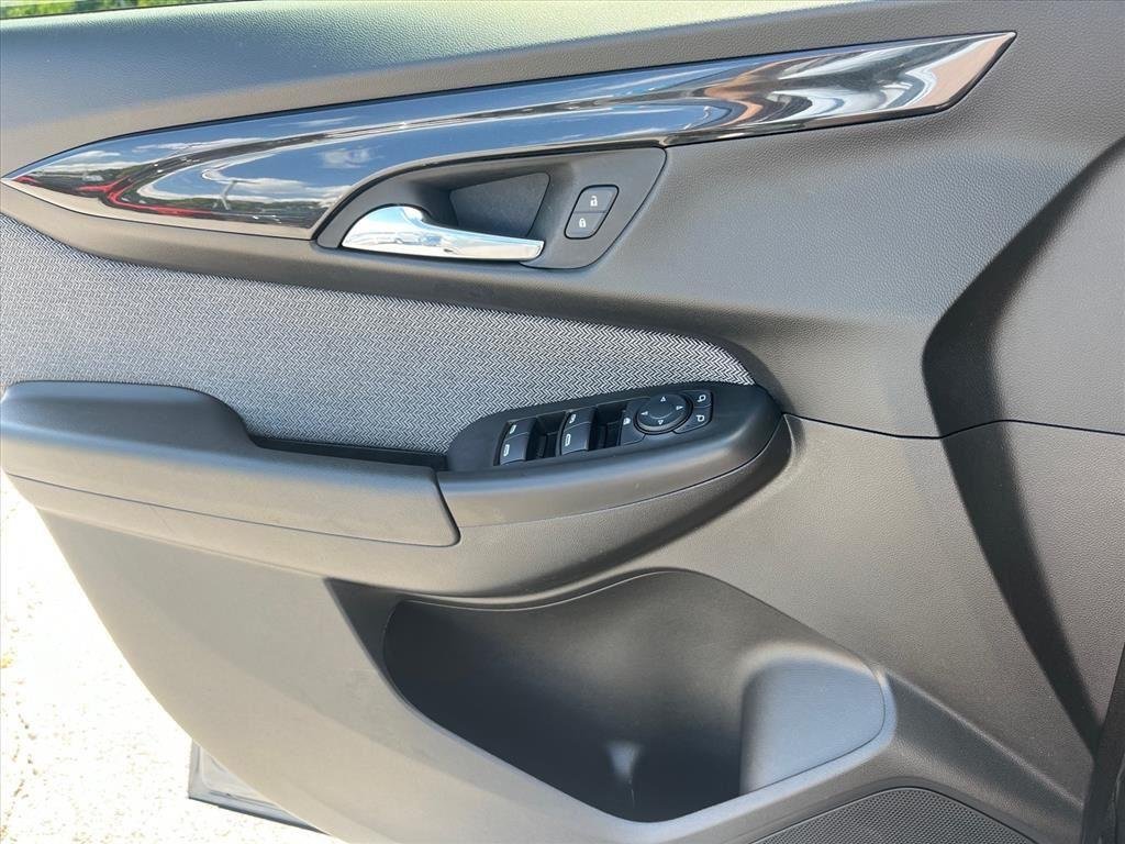 2025 Chevrolet Trailblazer LS - Photo 23