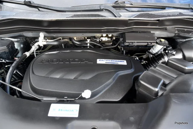 Used 2019 Forest Mist Metallic Honda RTL-T image 6