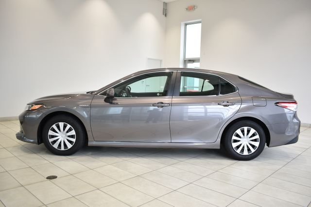 Certified Used 2018 Gray Toyota LE image 5
