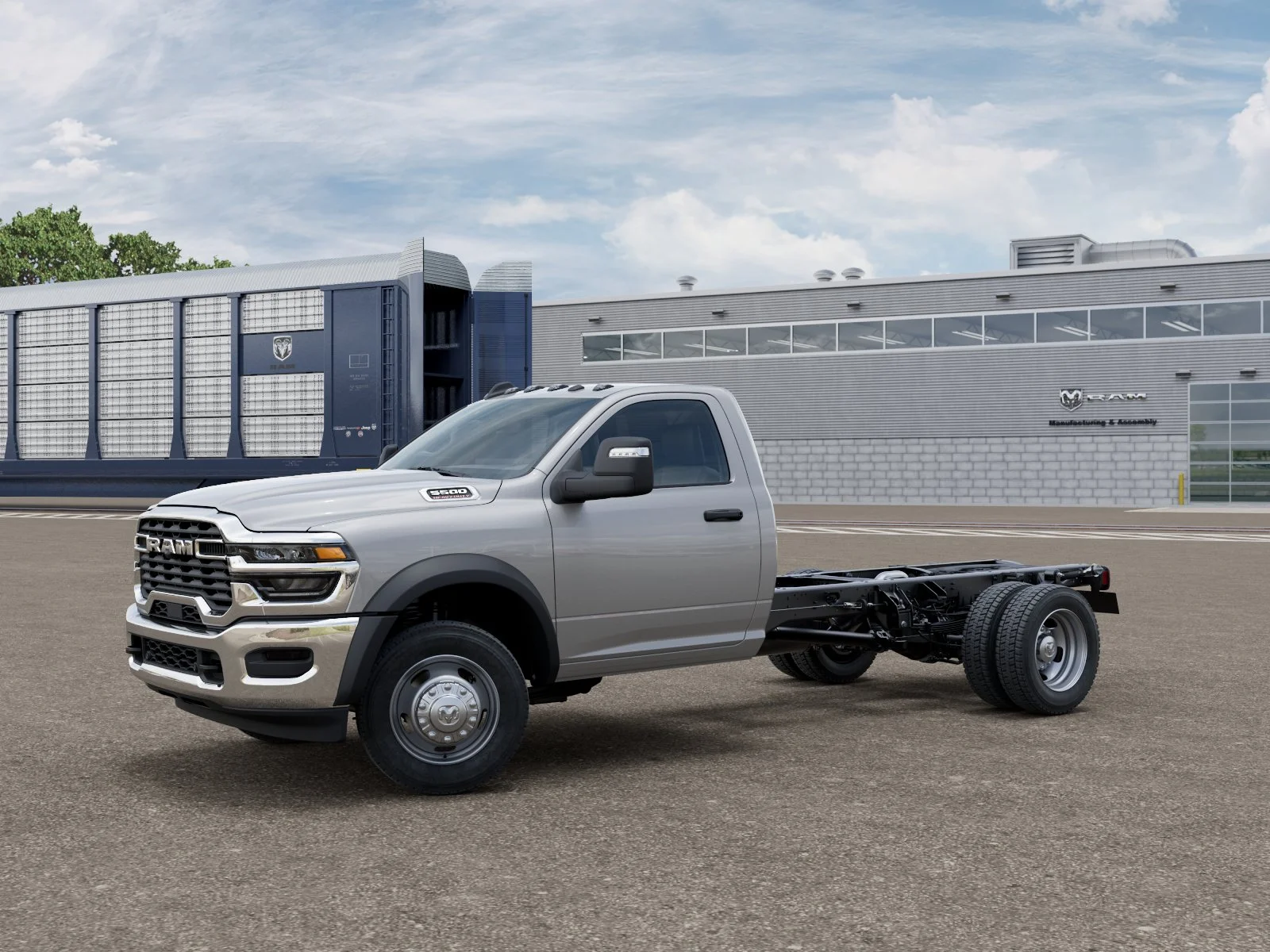 New 2026 Silver-Zynith Exterior Paint RAM TRADESMAN image 1