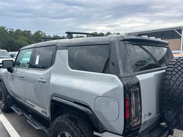 Certified Used 2025 Meteorite Metallic (Grey) GMC 2X image 6
