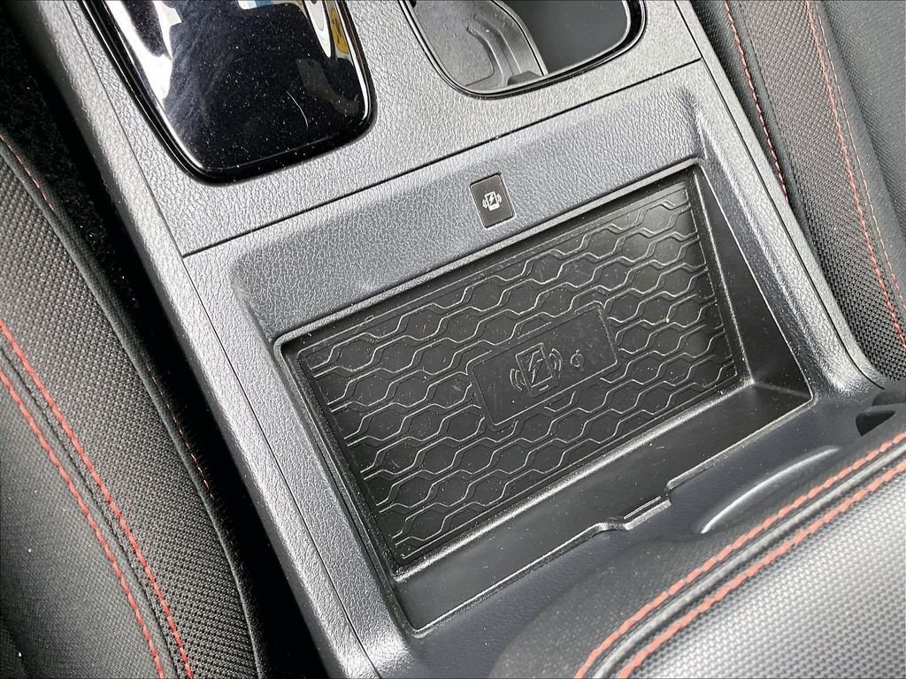 Used 2024 White Nissan PRO-4X image 26