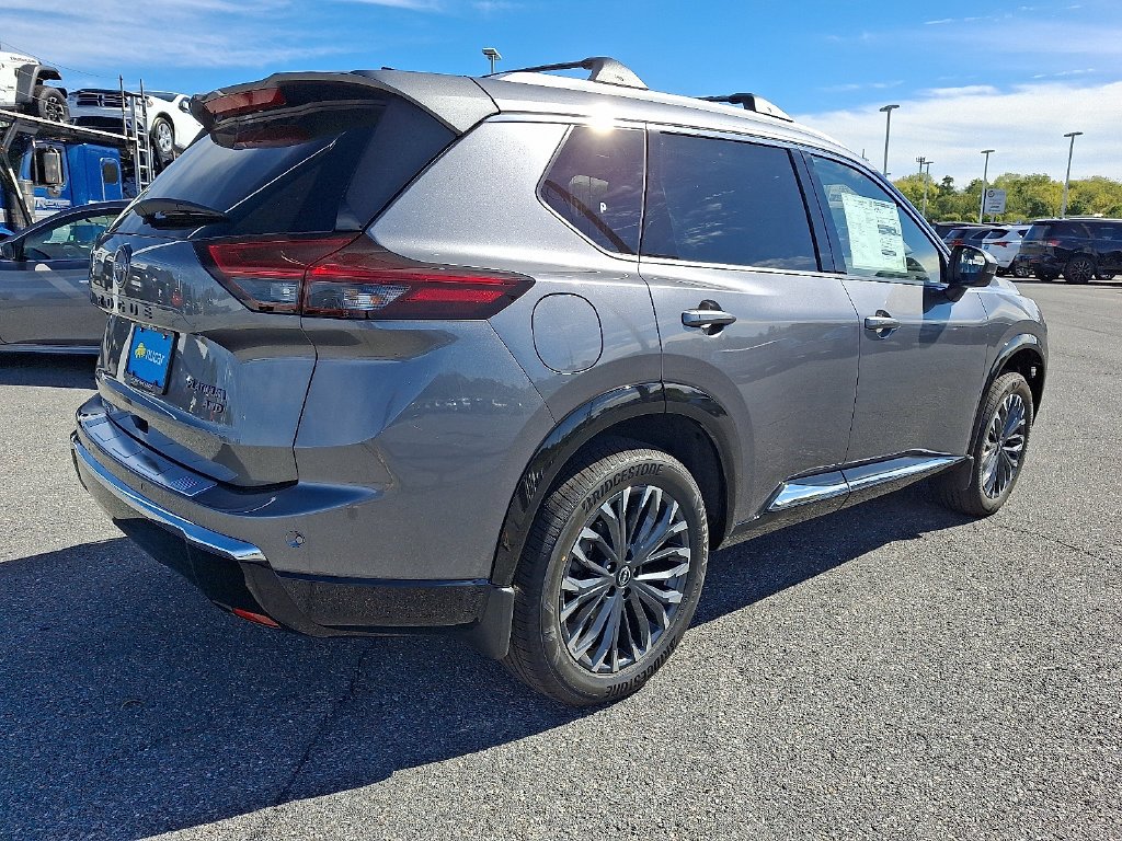 New 2026 Gun Metallic Nissan Platinum image 4