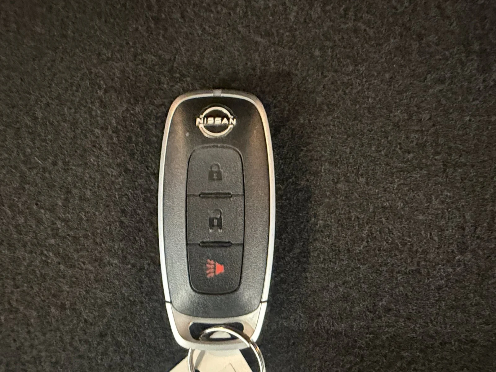 Used 2025 Canyon Bronze Metallic Nissan SV image 28