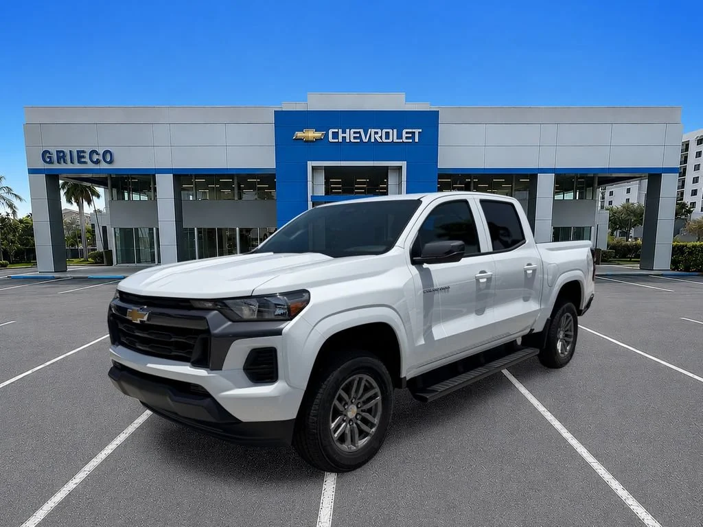 New 2026 Summit White Chevrolet LT image 3