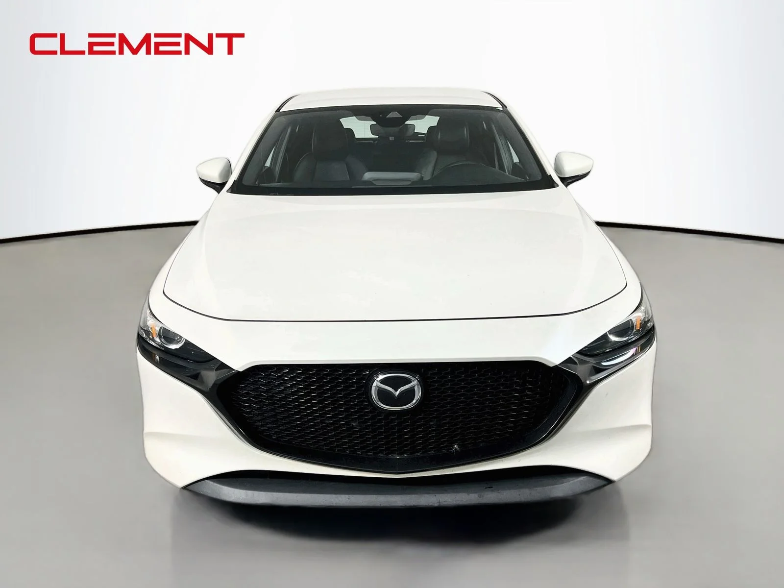 Used 2021 White Mazda Select image 3