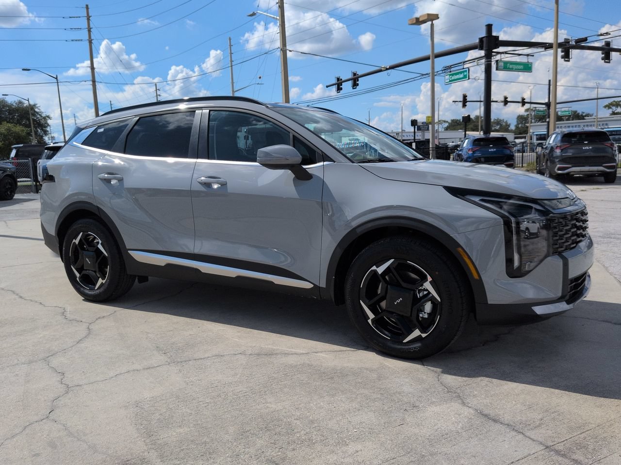 New 2027 Wolf Gray Kia EX image 2