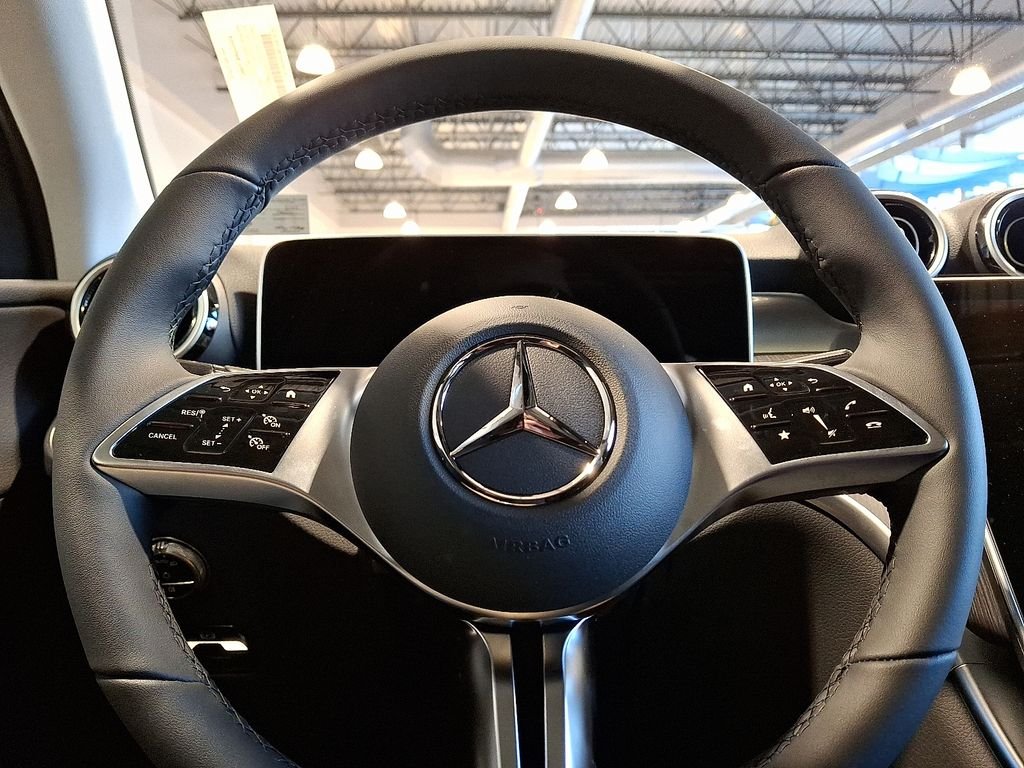 Used 2026 Cirrus Silver Metallic Mercedes-Benz GLC 300 image 11