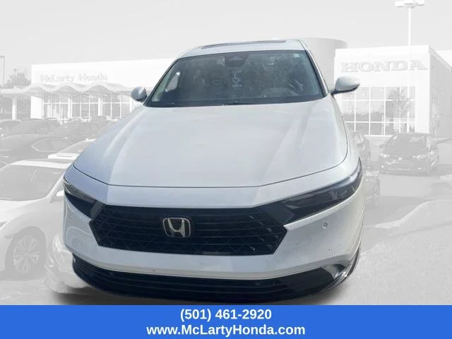 Used 2025 White Honda Touring image 19