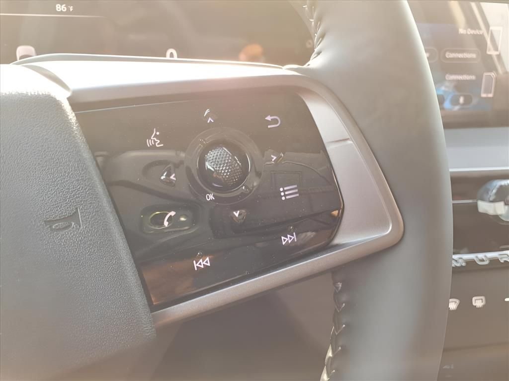 2025 Nissan Murano SV - Photo 26