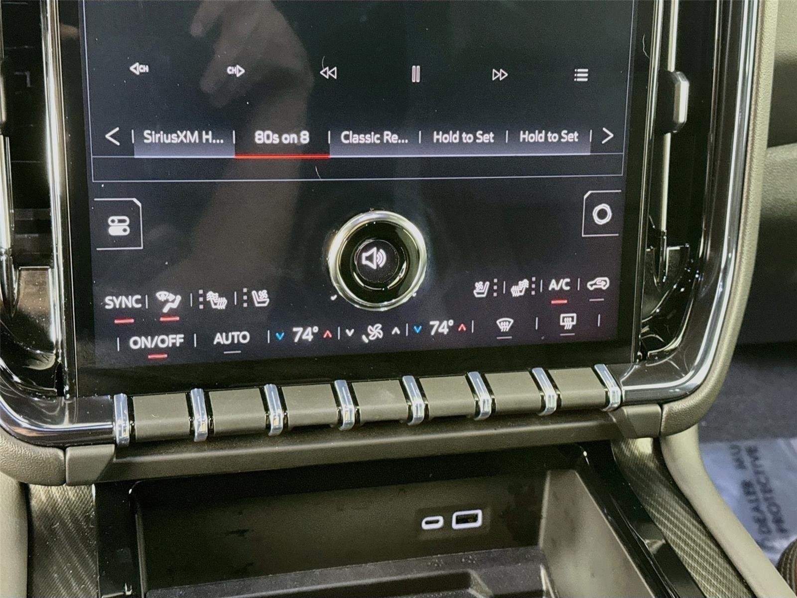 Used 2026 Onyx Black GMC AT4 image 18
