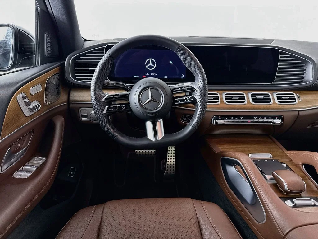 Used 2024 Black Mercedes-Benz GLS 450 image 24