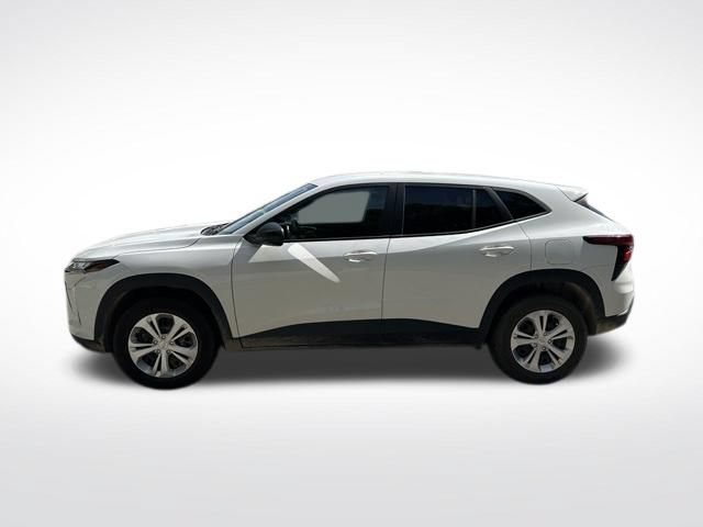 Used 2024 Chevrolet Trax LS with VIN KL77LFE23RC033263 for sale in City of the Village of Clarkston, MI
