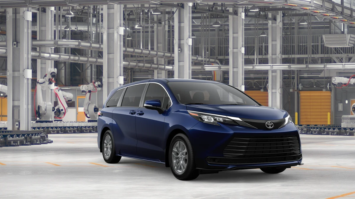 New 2026 Blueprint Toyota LE image 27