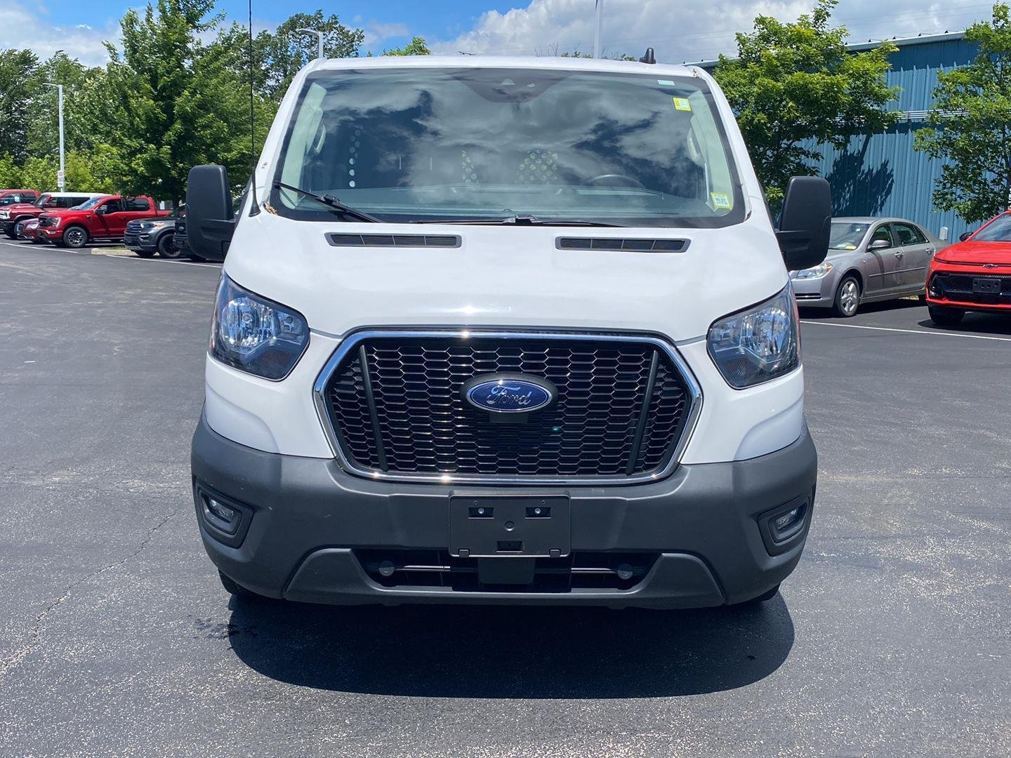 Used 2023 Oxford White Ford 250 image 4