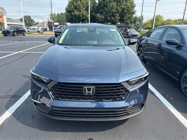 New 2026 Canyon River Blue Metallic Honda SE image 2