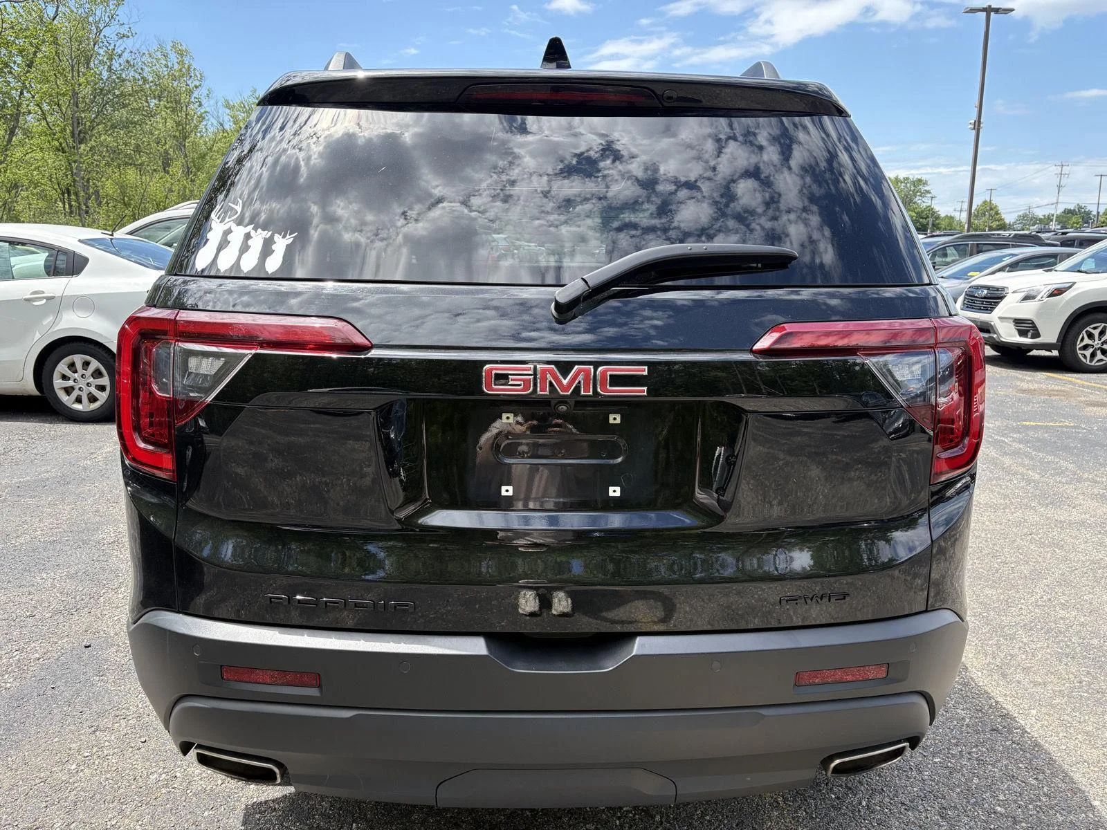 Used 2022 Ebony Twilight Metallic GMC SLT image 13