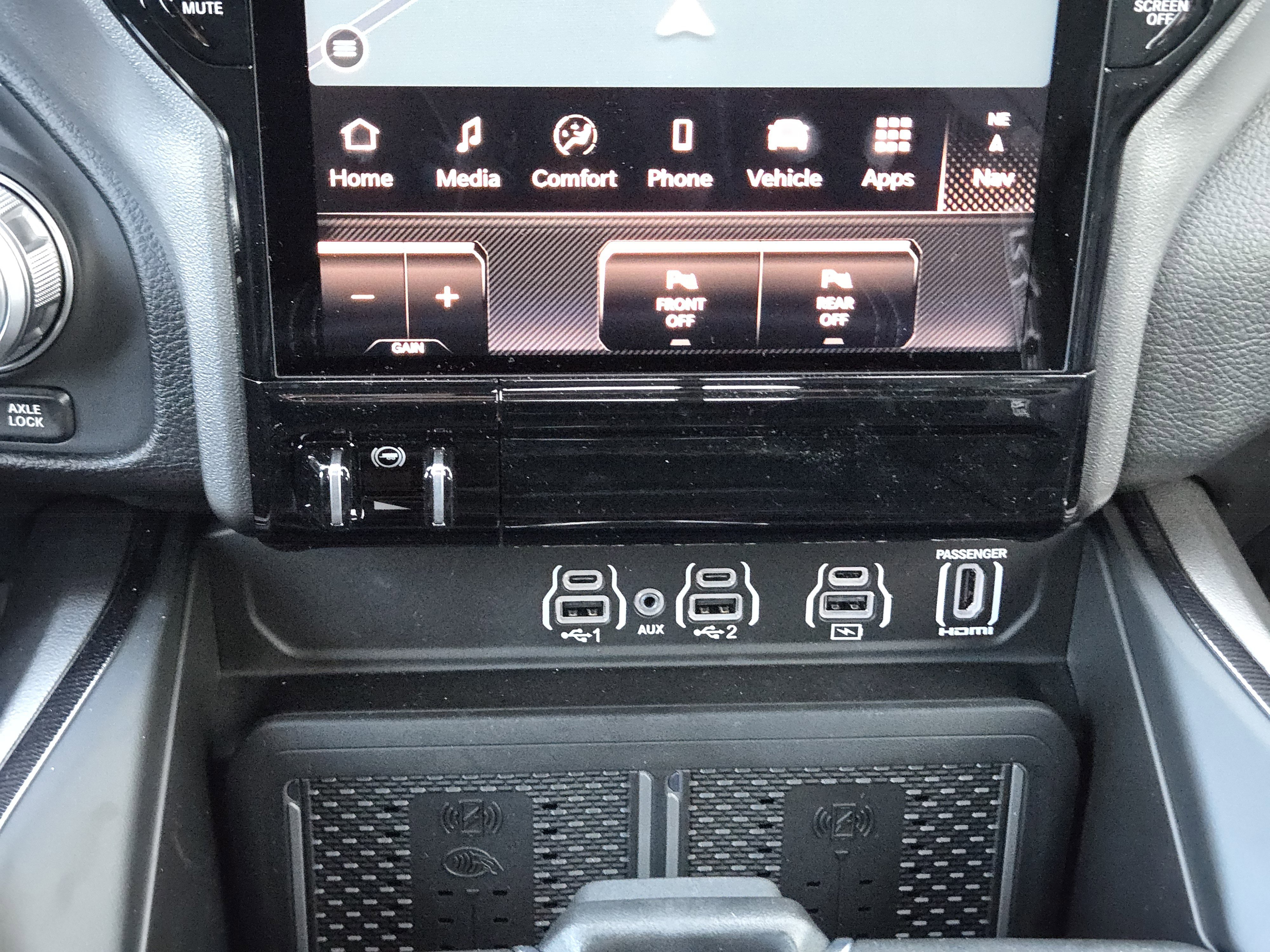 2026 RAM 1500 Rebel - Photo 17