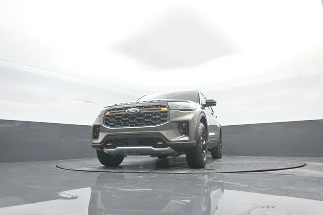 New 2026 Marsh Gray Ford Tremor® image 31