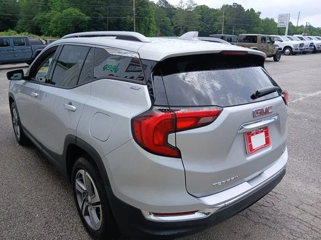 Used 2020 Silver GMC SLT image 6