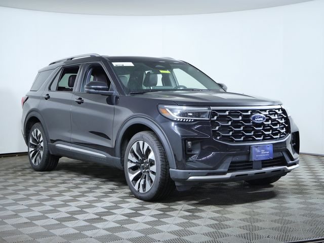 2025 Ford Explorer Platinum 4WD (PL535)'s photo