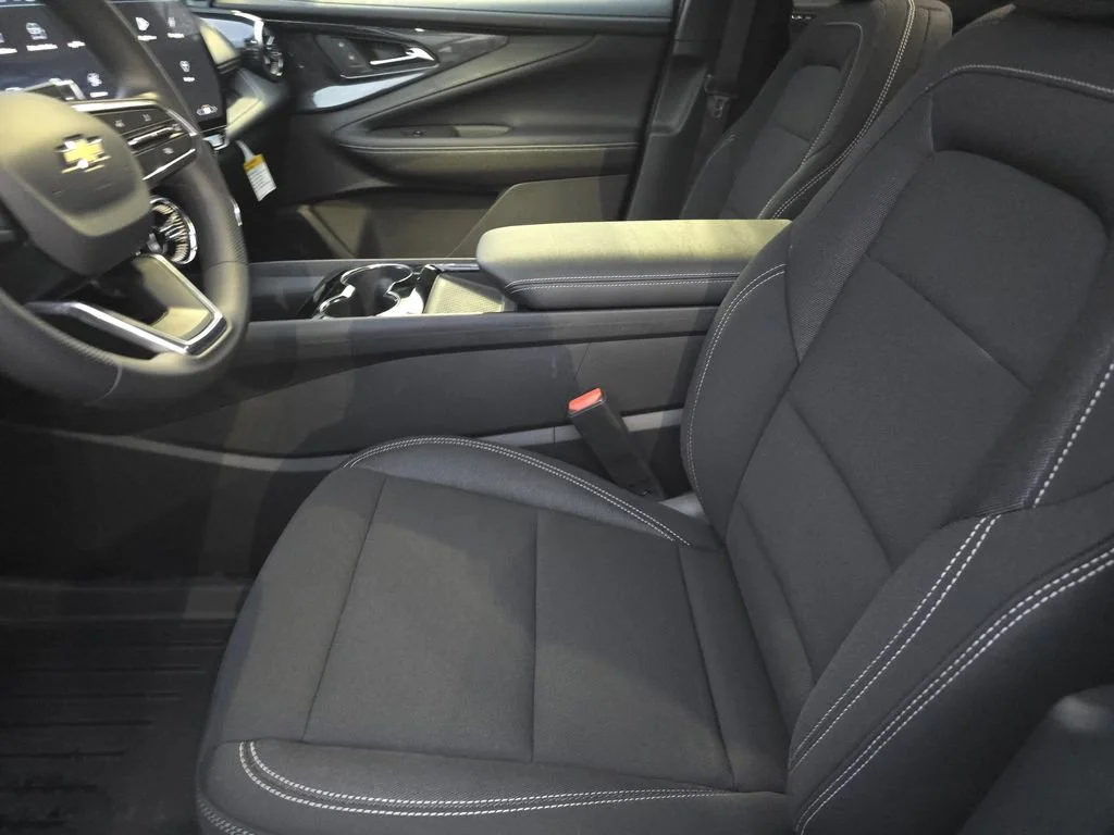 2026 Chevrolet Blazer EV LT - Photo 8