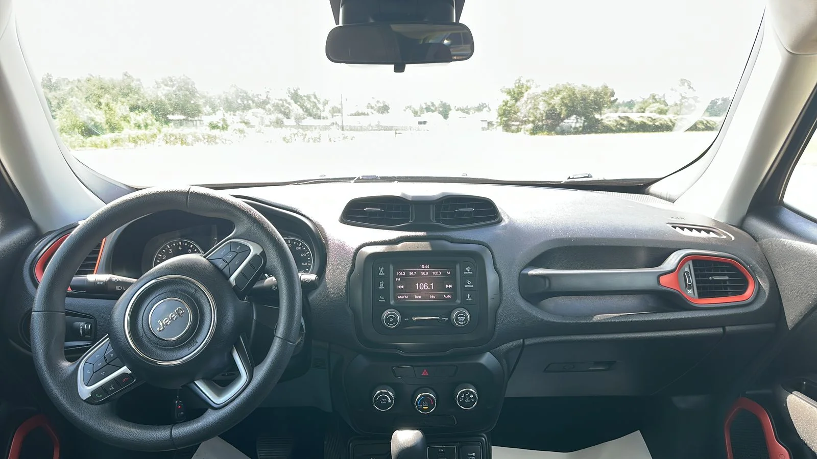 Used 2018 Black Jeep Sport image 9