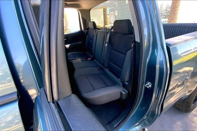 Used 2014 BLUE GRANITE METALLIC Chevrolet LT image 25
