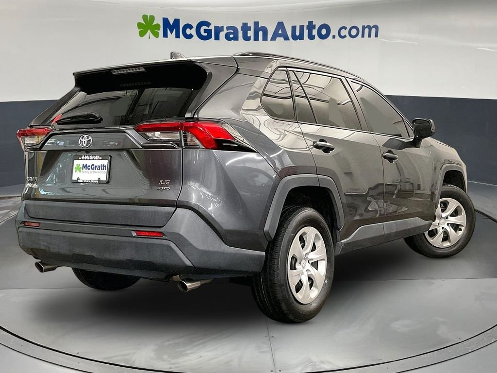 Used 2019 Gray Toyota LE image 16