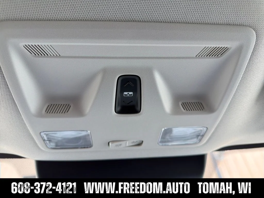 New 2026 Carbonized Gray Metallic Ford XLT image 37